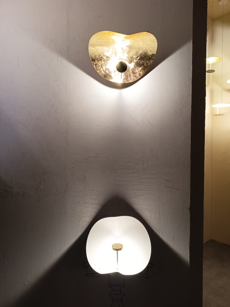 wandlamp chapeau by Knikerboker
