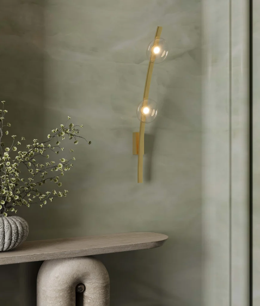 gregh wandlamp van geblazen glas en french gold